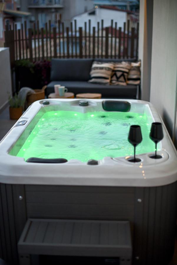 프레베자 Ambient Living Lofts 아파트 외부 사진